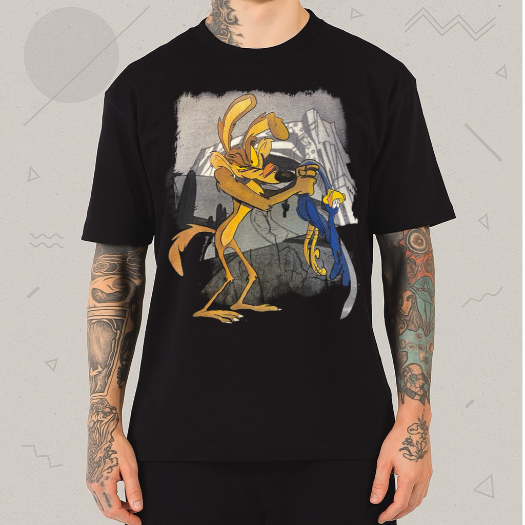 Camiseta Coyote e Papa-Léguas