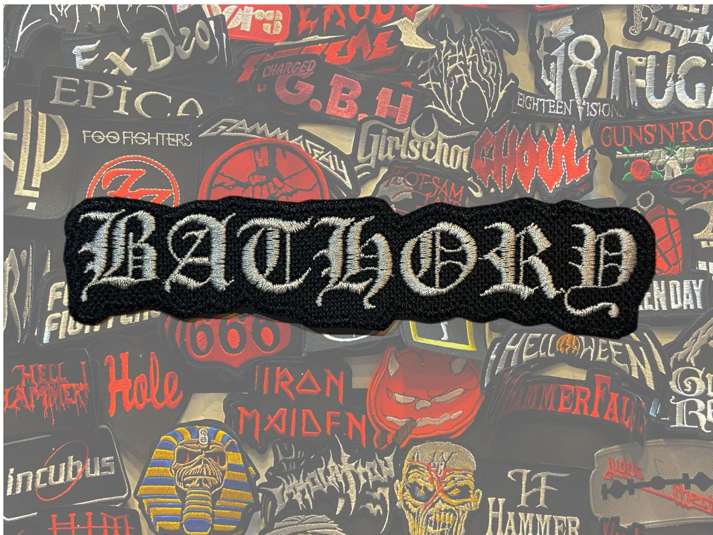 Bordado Termocolante Black Metal