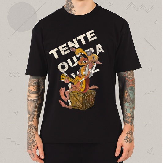Camiseta Coyote Tente Outra Vez