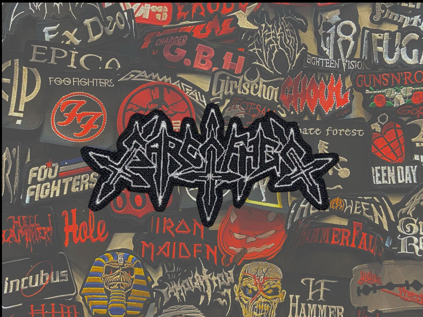 Bordado Termocolante Black Metal